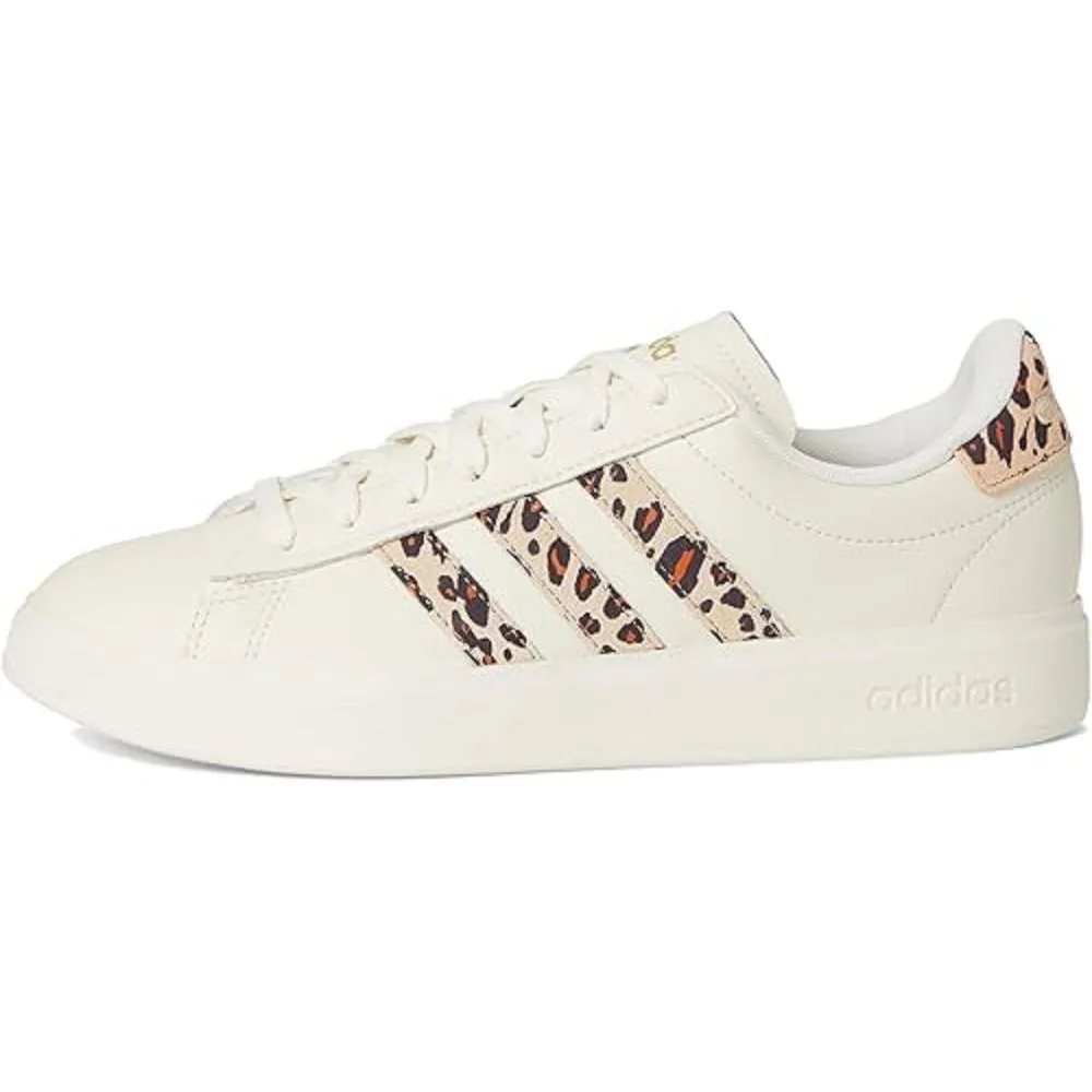 adidas LIT87 Women's Grand Court 2.0 Tennis Shoe, Off White/Magic Beige/Matte Gold, 7M