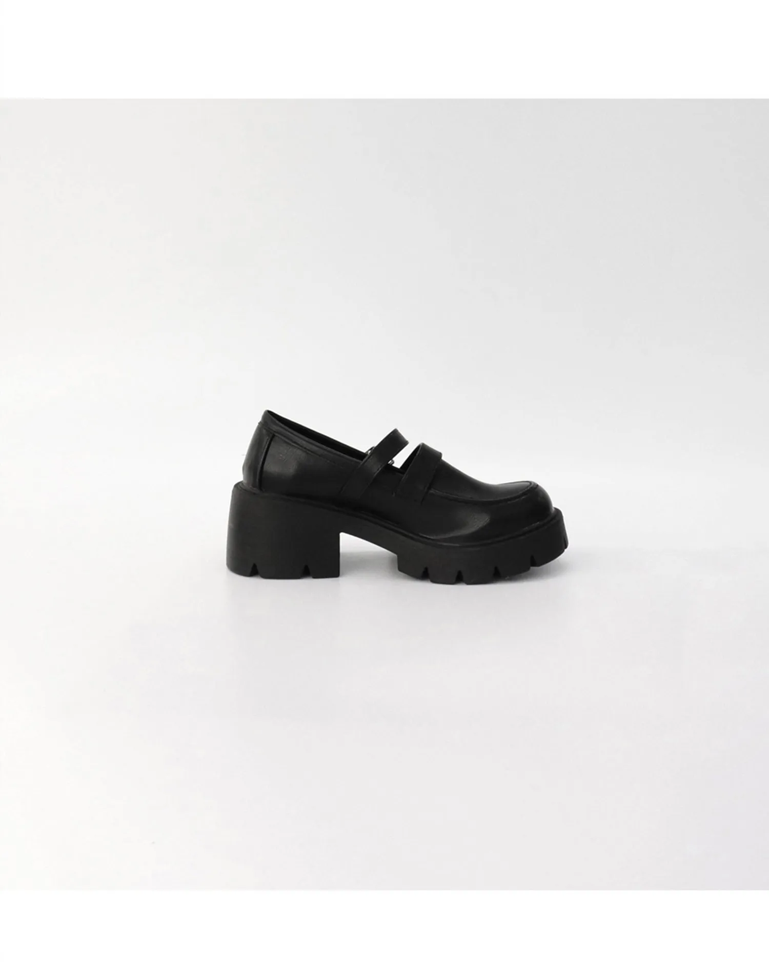 Chunky Platform Buckle Loafers CJ305