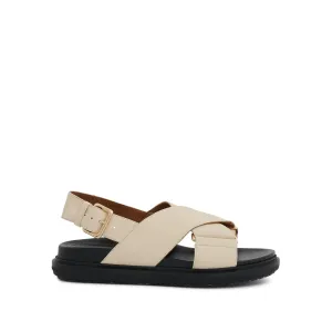 Fussbett Criscross Sandal in Silk White