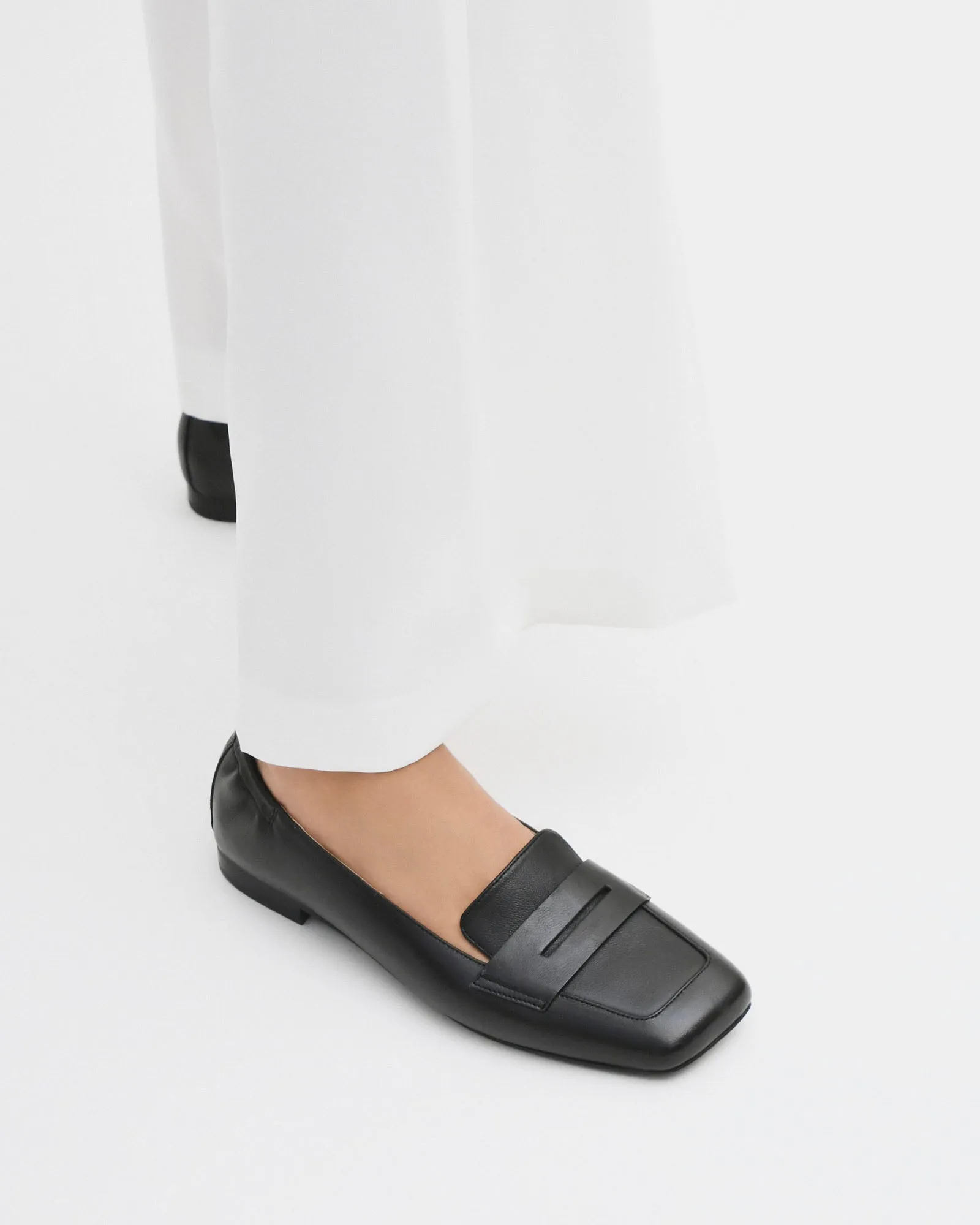 KENNEDY CASUAL FLATS BLACK LEATHER