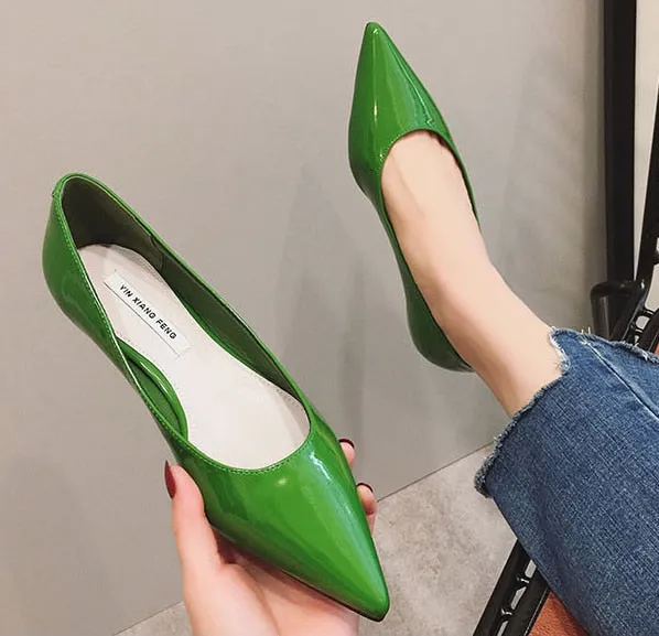 Ladies 2-48 Patent Leather Slip-ons Green Beige Pointy Toe Light Shoes For Women Promotion  Simple Flats Spring Outdoor Cute