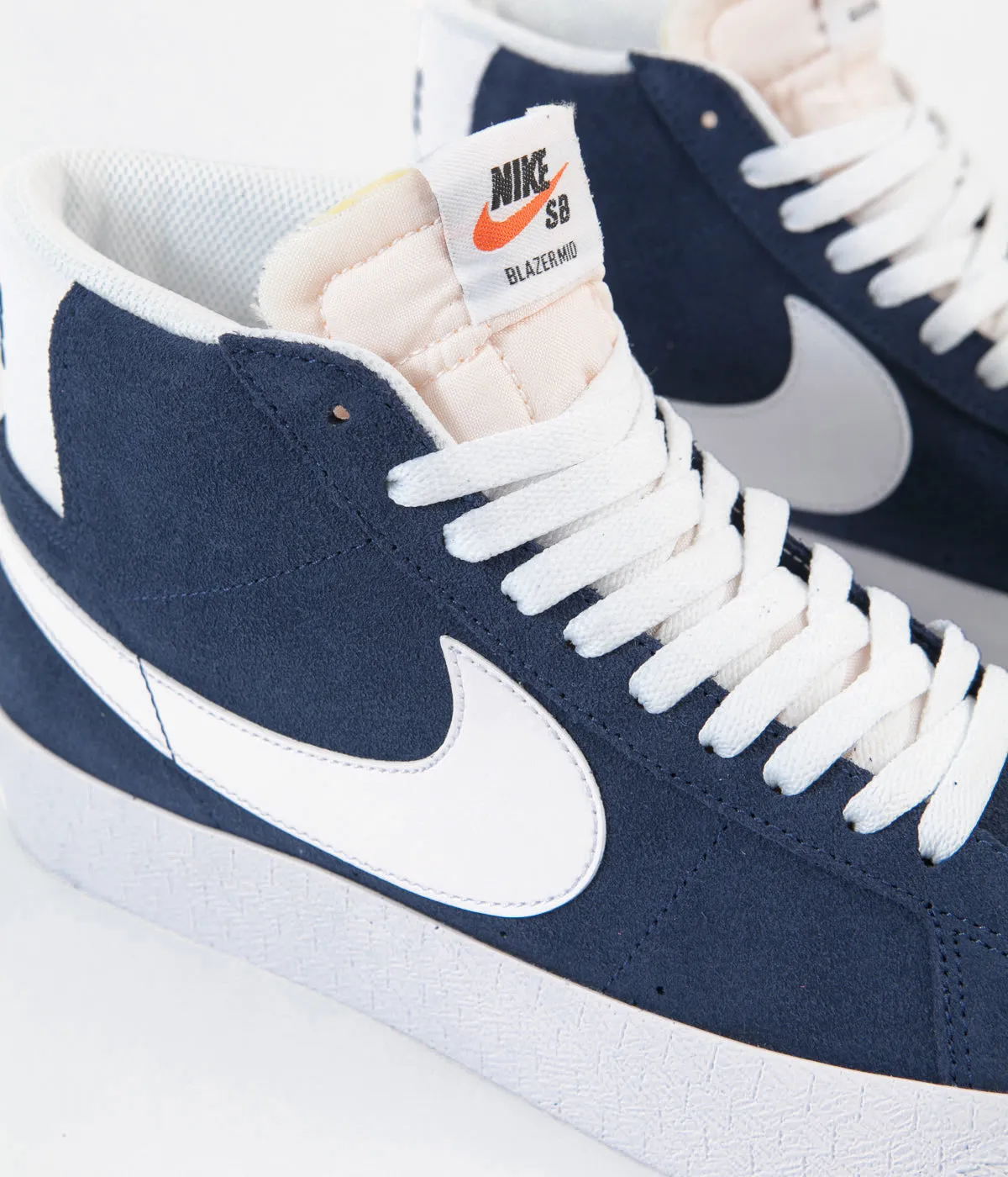 Nike SB Blazer Mid Shoes - Navy / White - Black - University Red