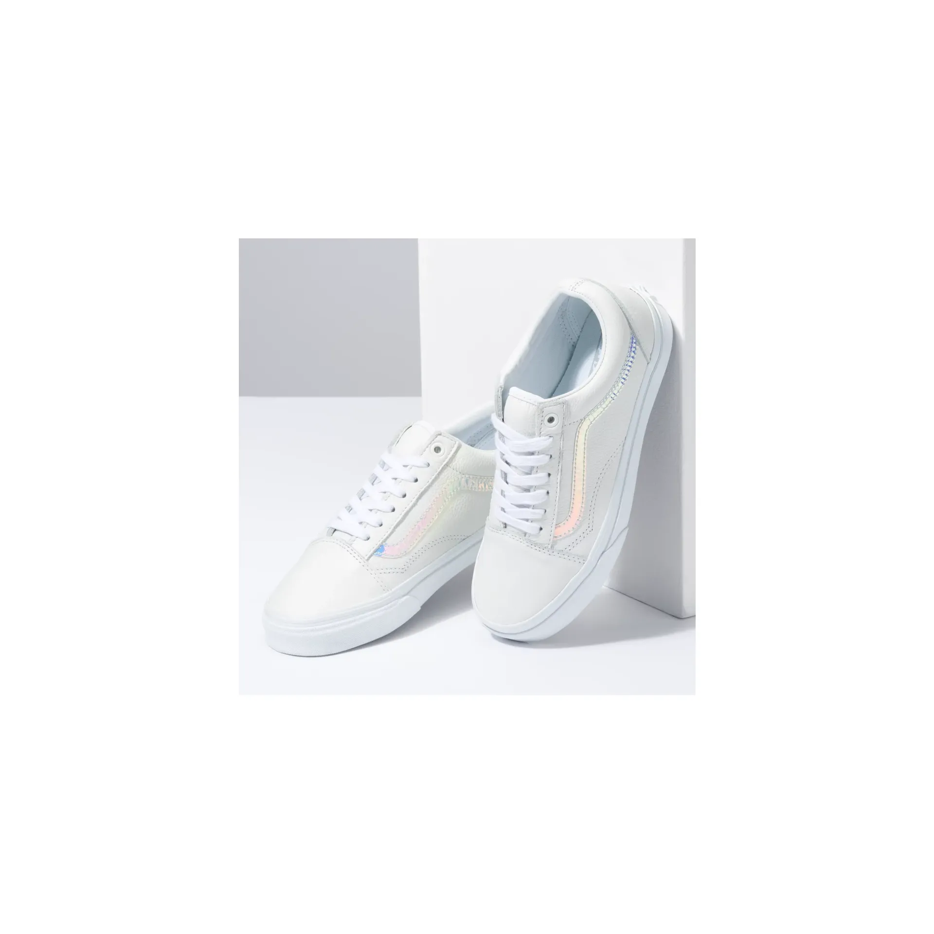 Vans Unisex Holo Sidestripe Old Skool Shoes - White / True White