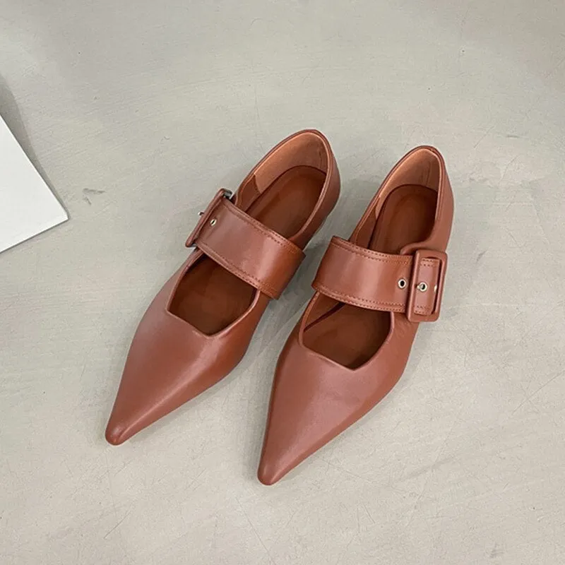 Women's Flats Shoes Summer Outdoor Casual Shoes Slip-on Loafers Shallow Pointed Toe Fashion Female Shoes New Design Flats