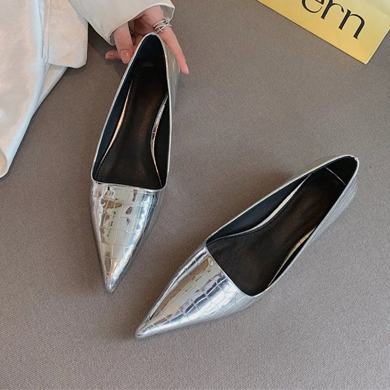 Women's Flats Shoes Summer Outdoor Casual Shoes Slip-on Loafers Shallow Pointed Toe Fashion Female Shoes New Design Flats