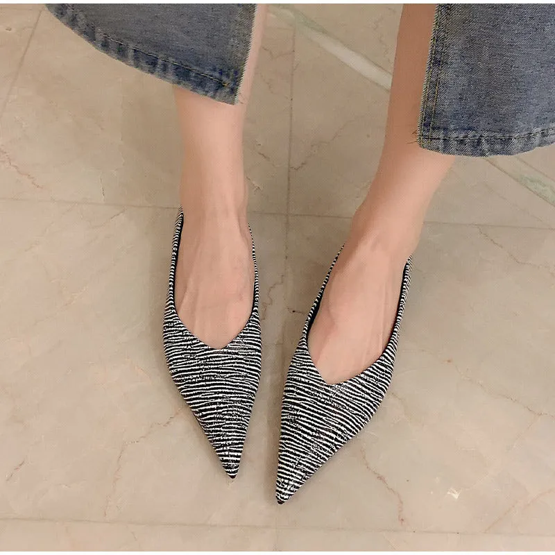 Women's Flats Shoes Summer Outdoor Casual Shoes Slip-on Loafers Shallow Pointed Toe Fashion Female Shoes New Design Flats