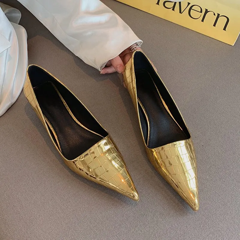 Women's Flats Shoes Summer Outdoor Casual Shoes Slip-on Loafers Shallow Pointed Toe Fashion Female Shoes New Design Flats