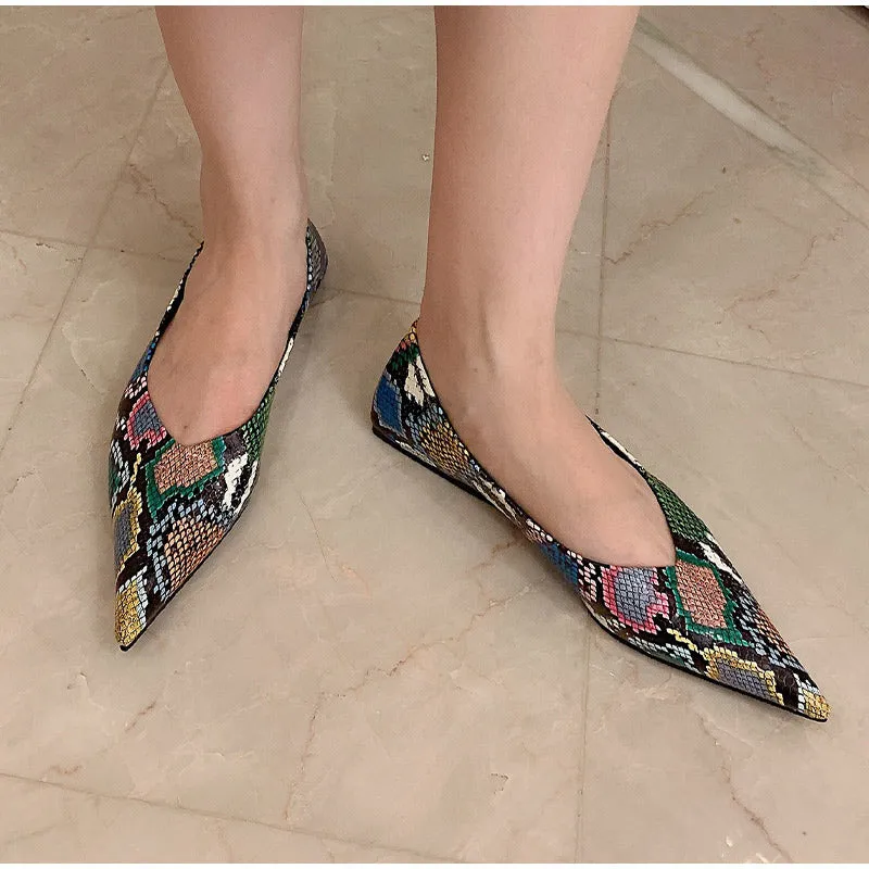 Women's Flats Shoes Summer Outdoor Casual Shoes Slip-on Loafers Shallow Pointed Toe Fashion Female Shoes New Design Flats